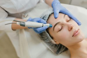 Guide to Non-Surgical Facial Rejuvenation: PDO Threads, Botox & Fillers